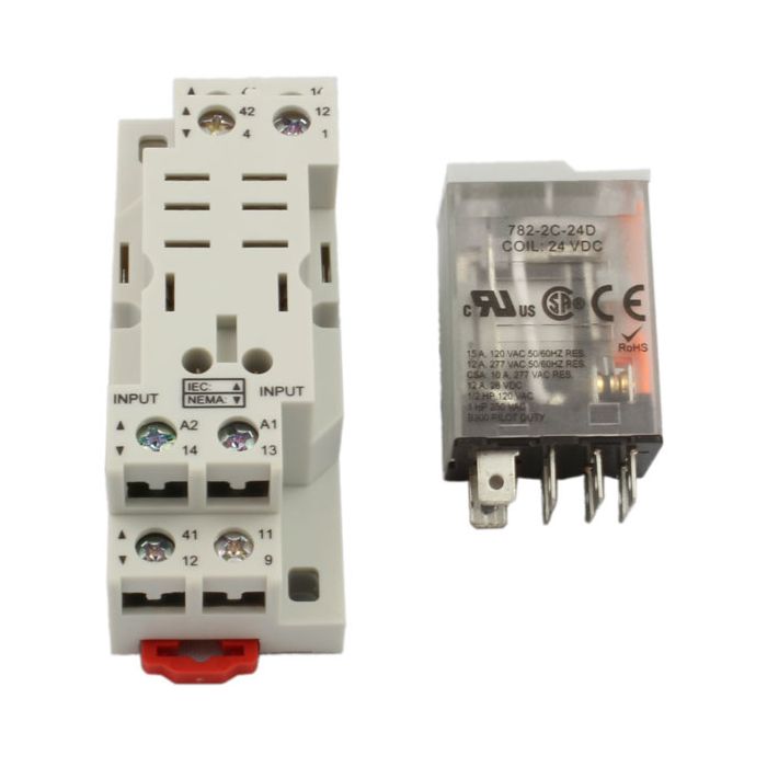 Relay with Socket